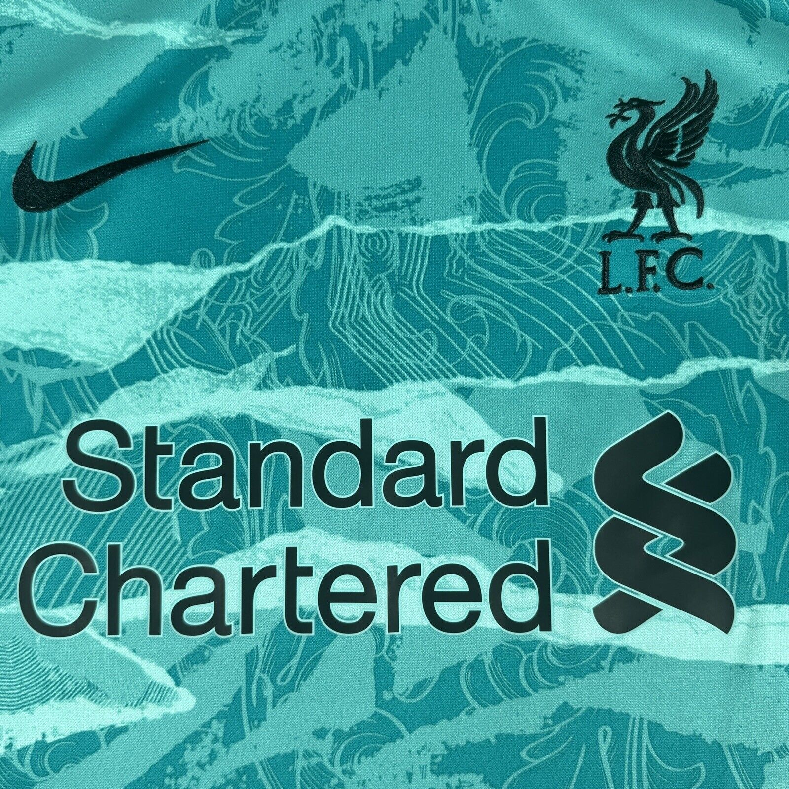 Liverpool 2020/2021 Away Football Shirt   Large - Football Shirt Kingdom