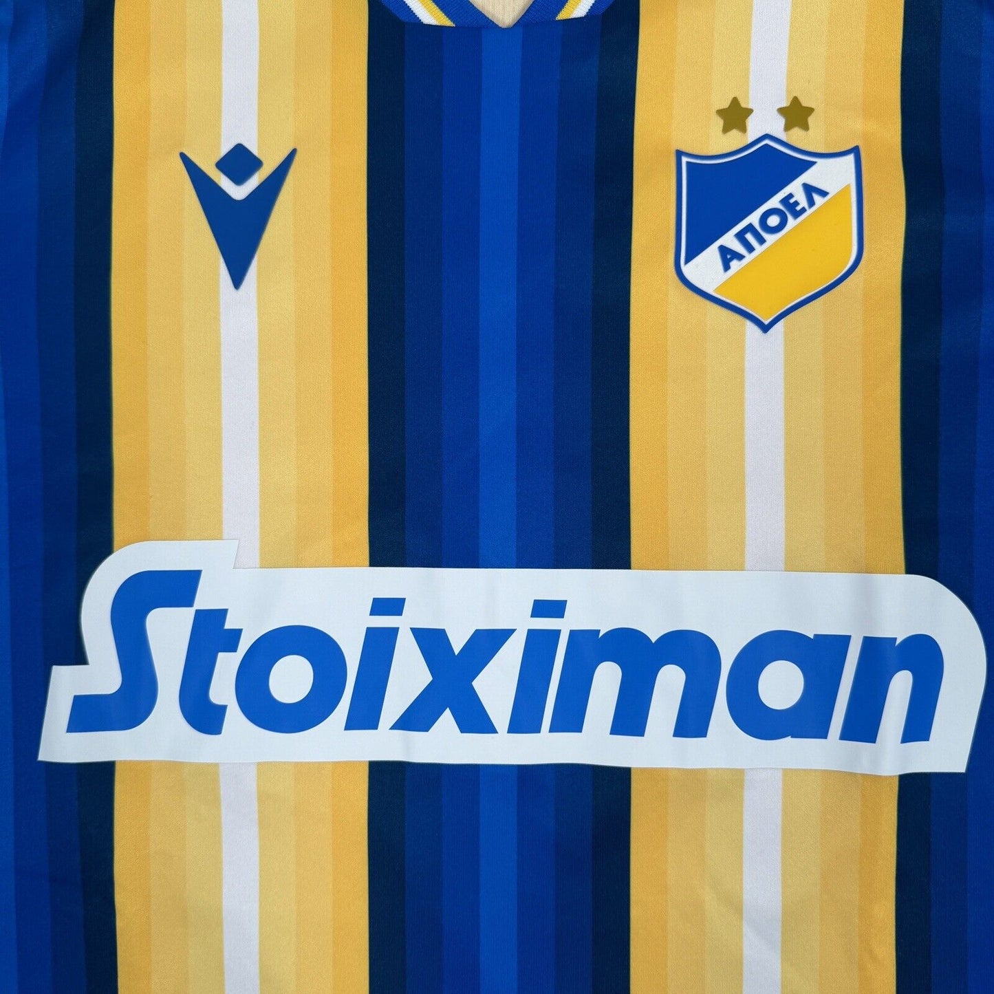 APOEL Nicosia 2023/2024 Home Football Shirt  Men’s Medium - Football Shirt Kingdom