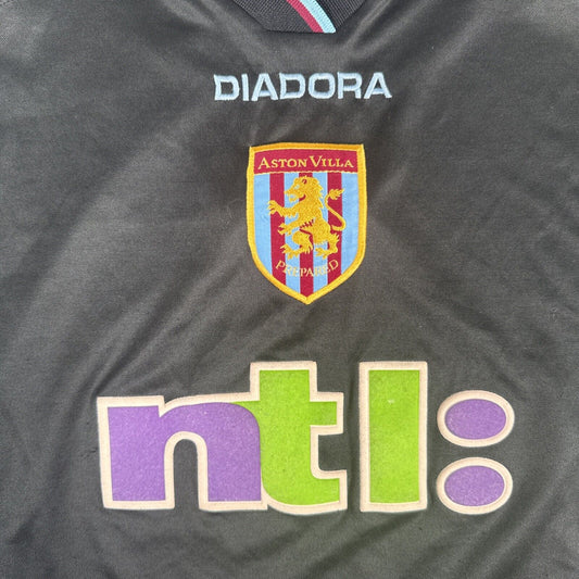Aston Villa 2000/2001 Away Football Shirt   Medium - Football Shirt Kingdom