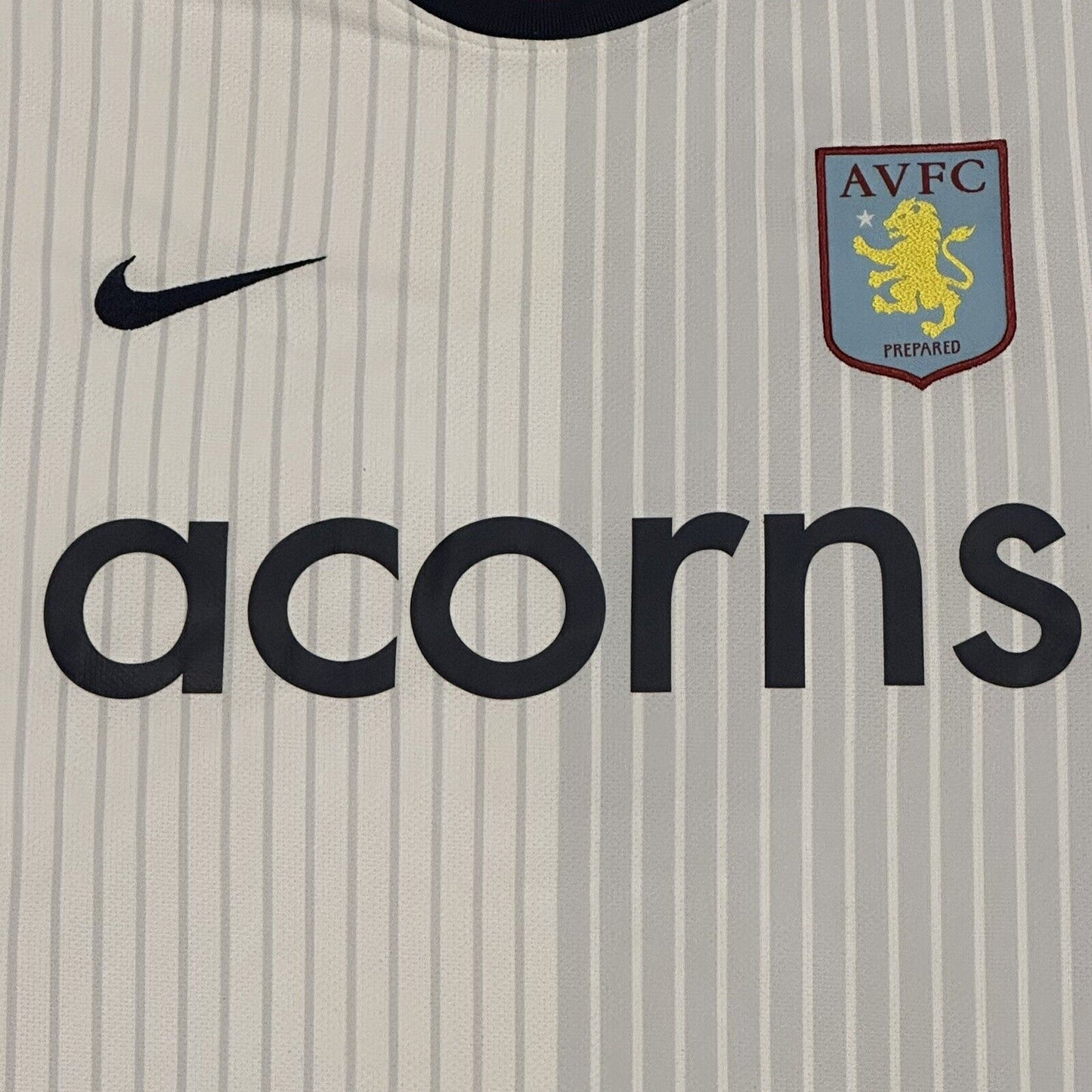 Aston Villa 2009/2010 Away Football Shirt Long Sleeve XXL 2X - Football Shirt Kingdom