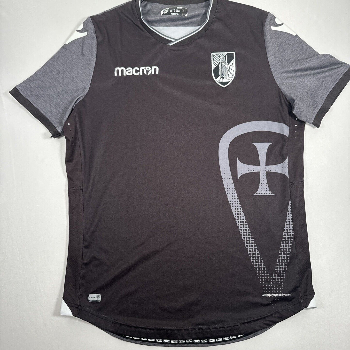 vitoria guimaraes 2018 2019 away football shirt men s xl2