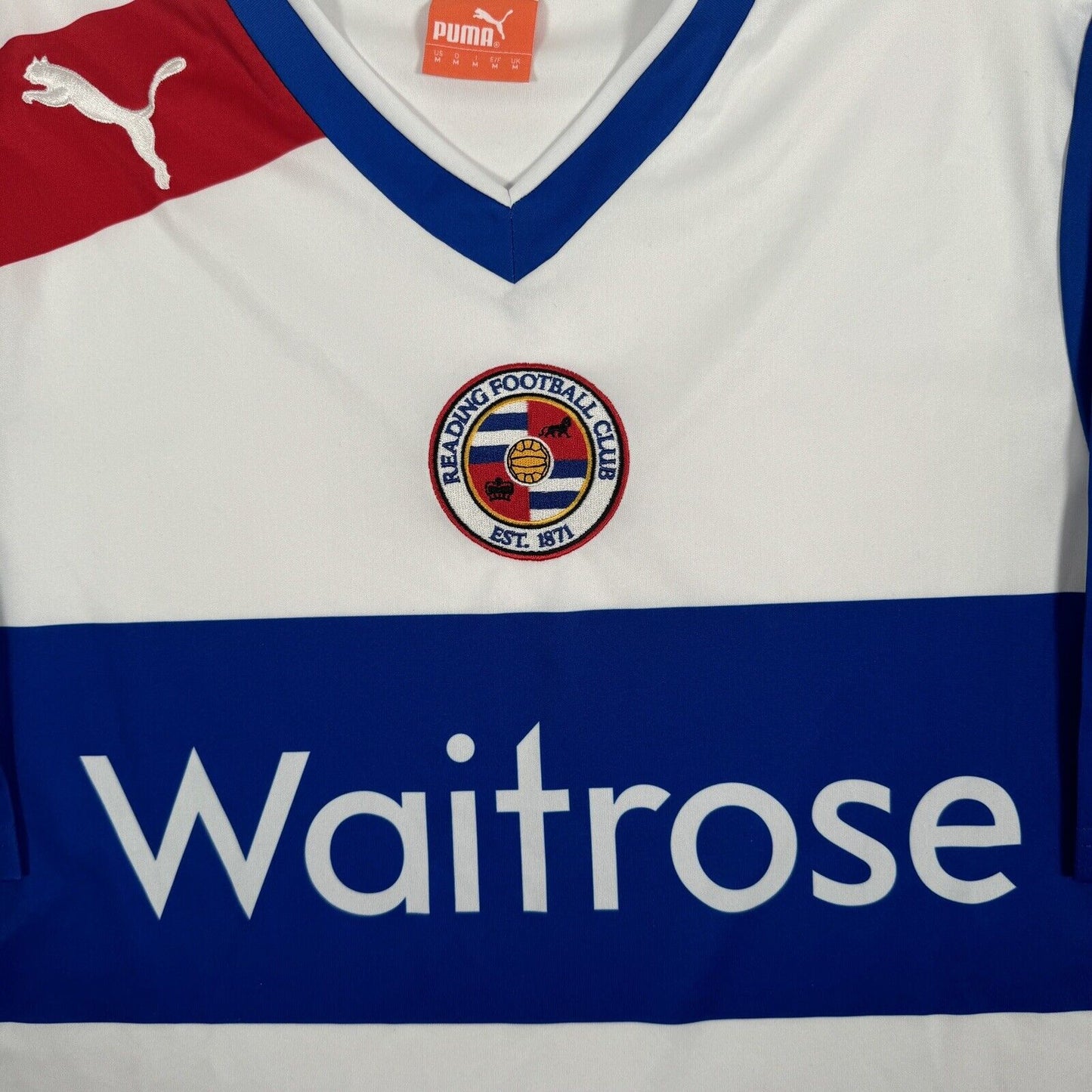Reading 2012/2013 Home Football Shirt   Medium - Football Shirt Kingdom
