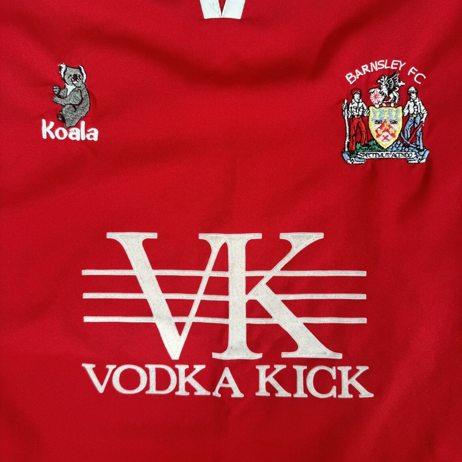 Barnsley 2004/2005 Home Football Shirt  Men’s Large - Football Shirt Kingdom