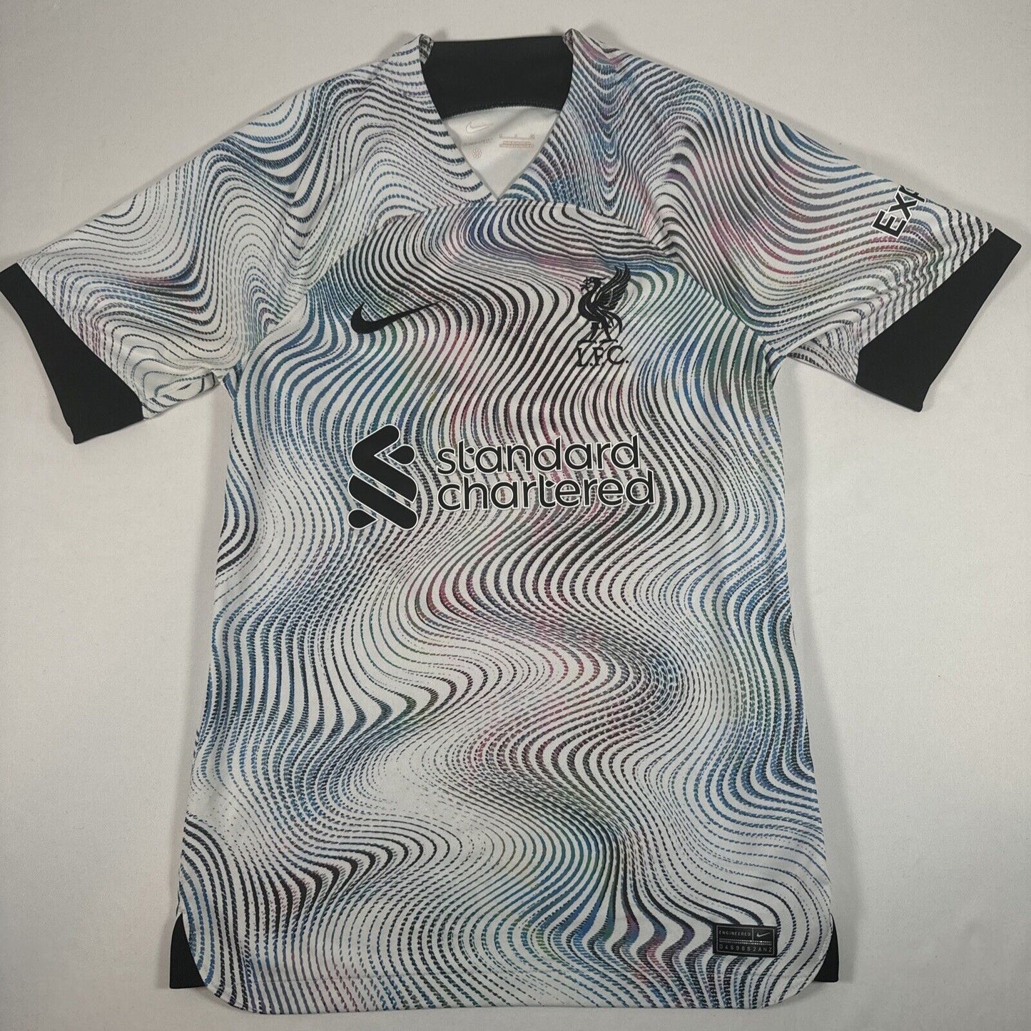 Liverpool 2022/2023 Away Football Shirt Men’s Small