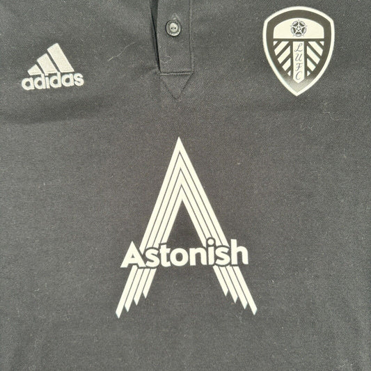 Leeds United 2022/2023 Training Football Shirt  Medium - Football Shirt Kingdom