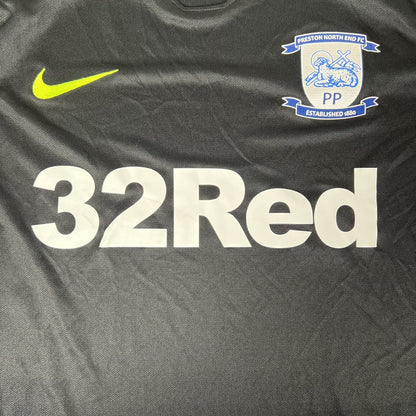 Preston North End 2018/2019 Goalkeeper Football Shirt Large — front close-up