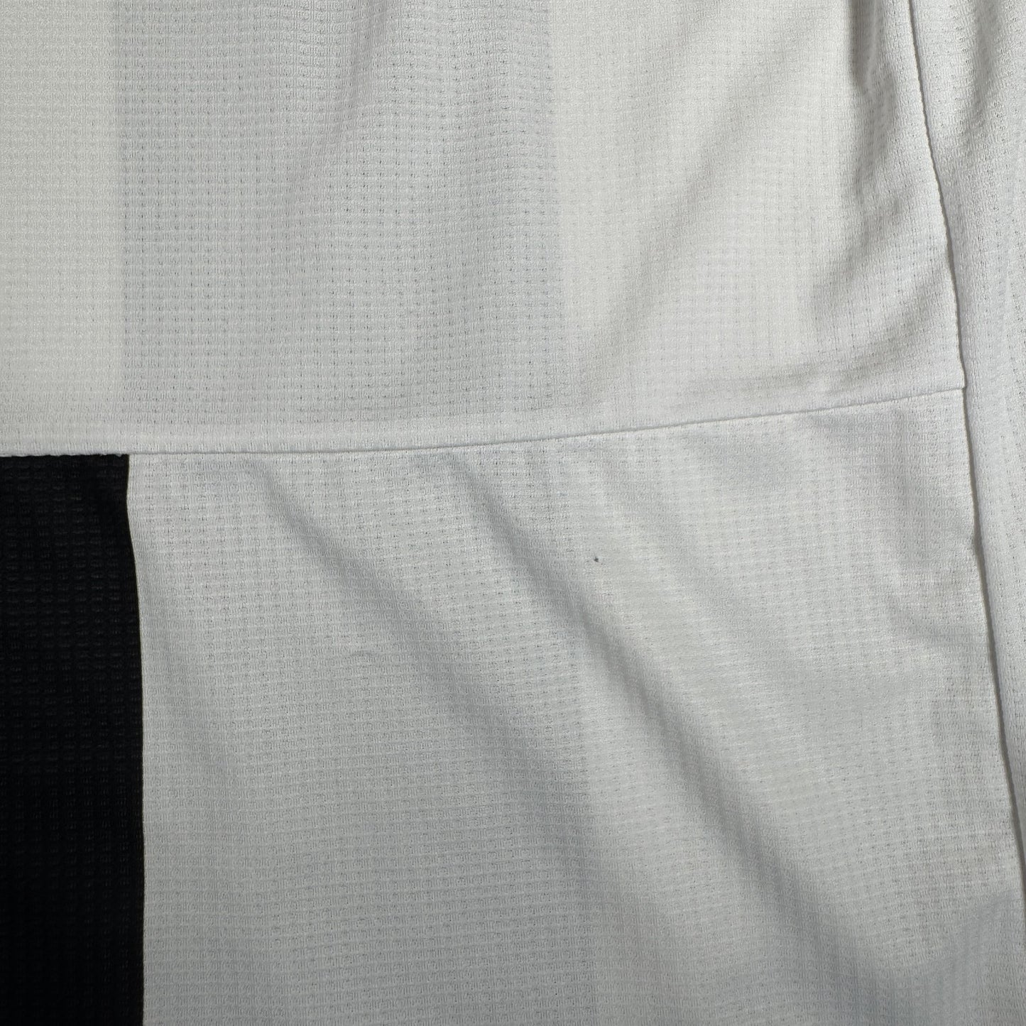 Juventus 2018/2019 Home Player Spec Football Shirt  XL