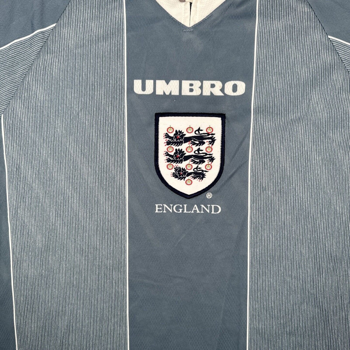 England 1996/1997/1998 Away Football Shirt   Large - Football Shirt Kingdom