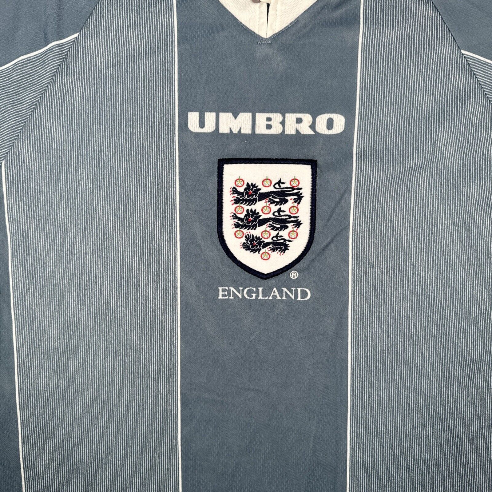 England 1996/1997/1998 Away Football Shirt   Large - Football Shirt Kingdom