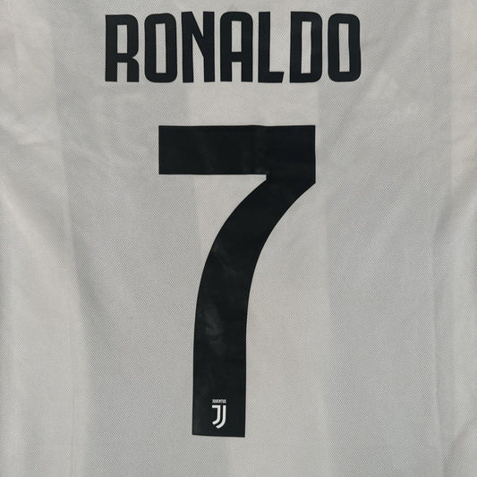 RONALDO 7 Juventus 2018/2019 Home Football Shirt Men’s XL