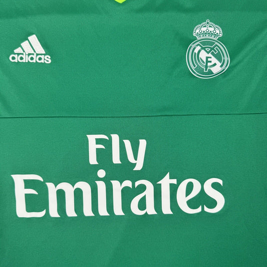 Real Madrid 2015/2016 Goalkeeper Football Shirt   XL