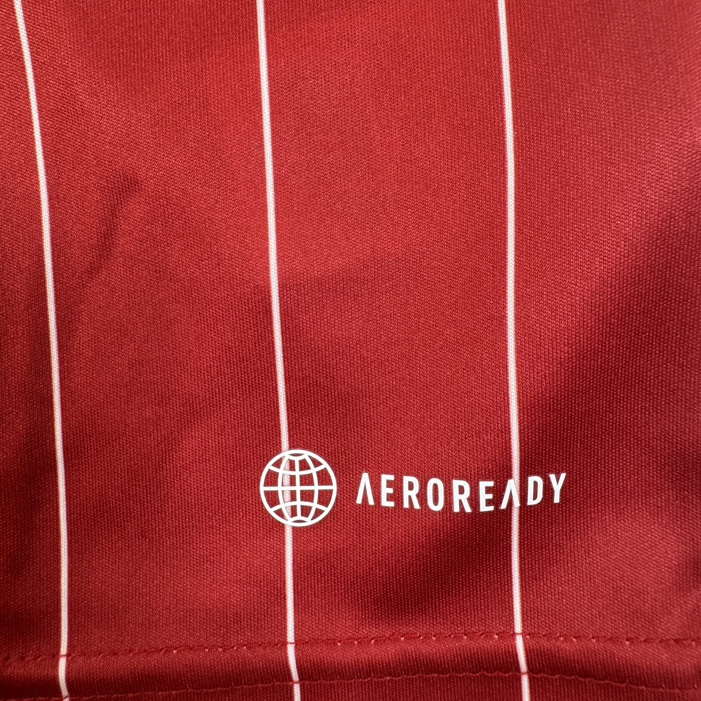 Aberdeen 2022/2023 Home Football Shirt Small