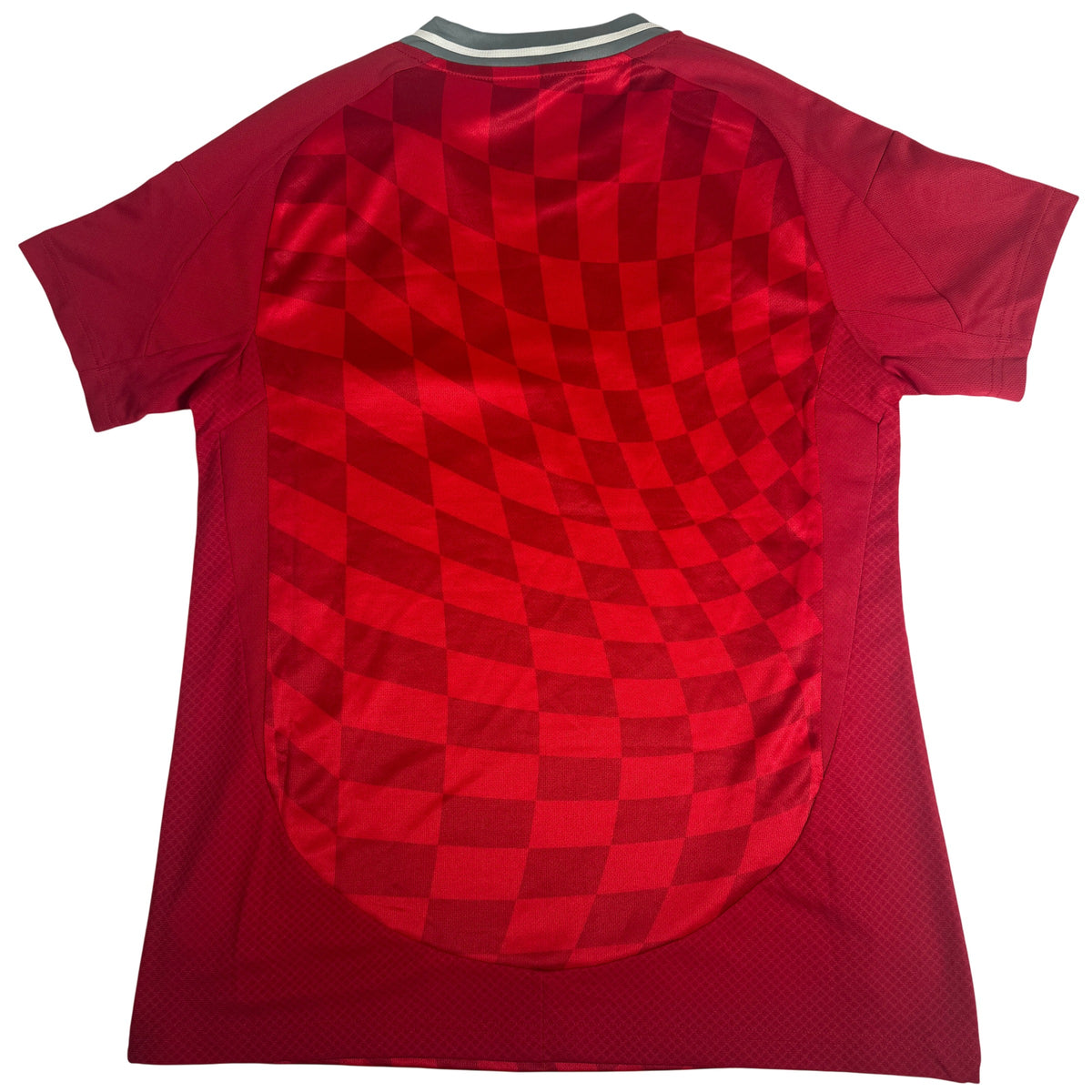 Back of Aberdeen 2024/2025 home football shirt, size Medium