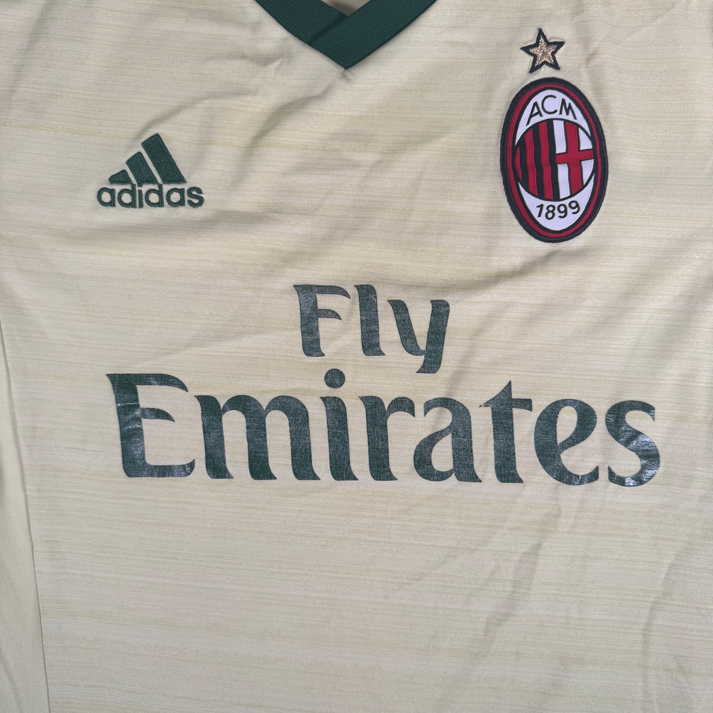 AC Milan 2014/2015 Third Football Shirt Medium – Football Shirt Kingdom