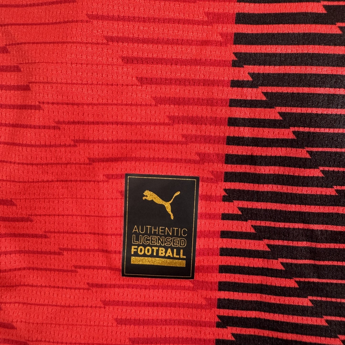 AC Milan 2023/2024 Home Football Shirt Medium