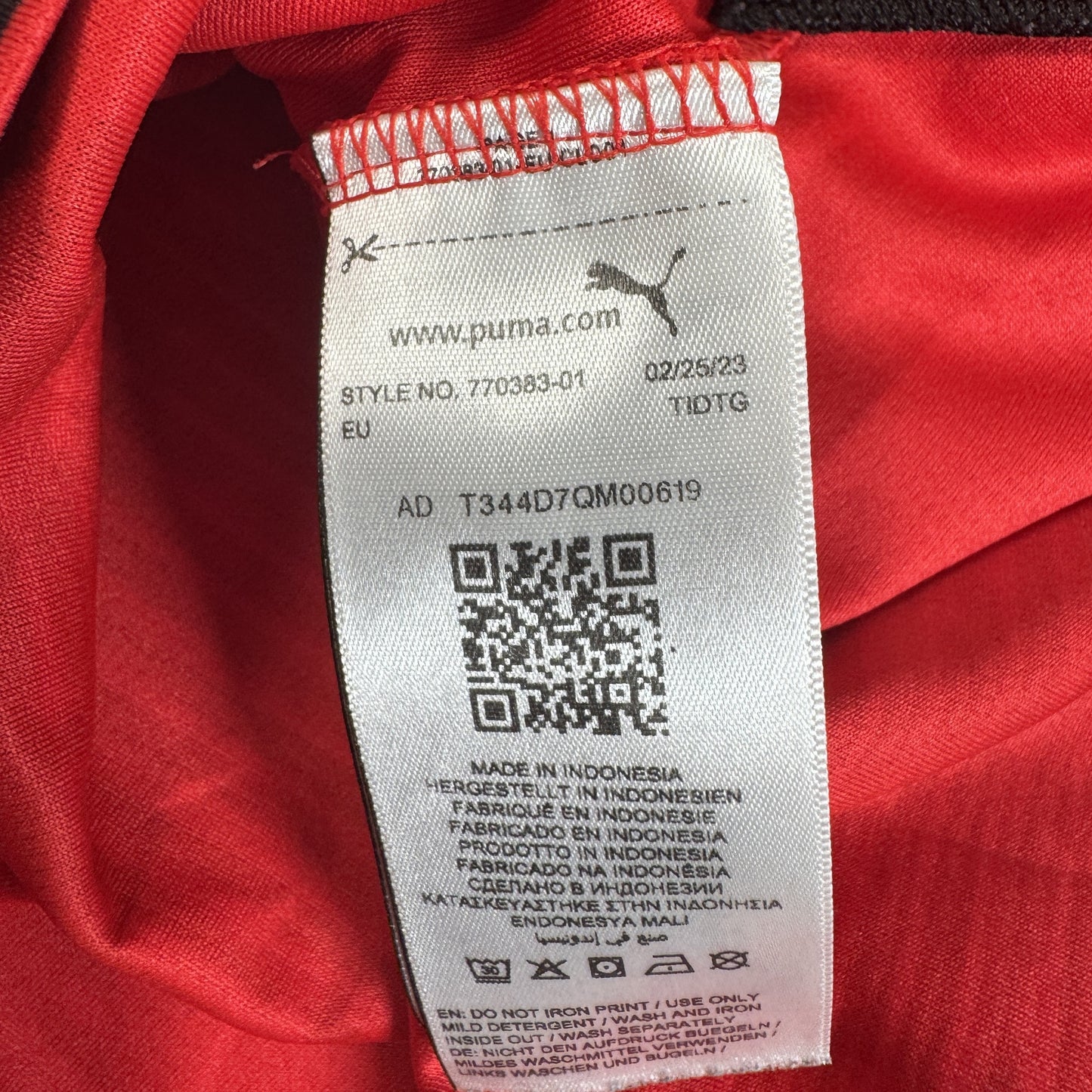 AC Milan 2023/2024 Home Football Shirt Medium