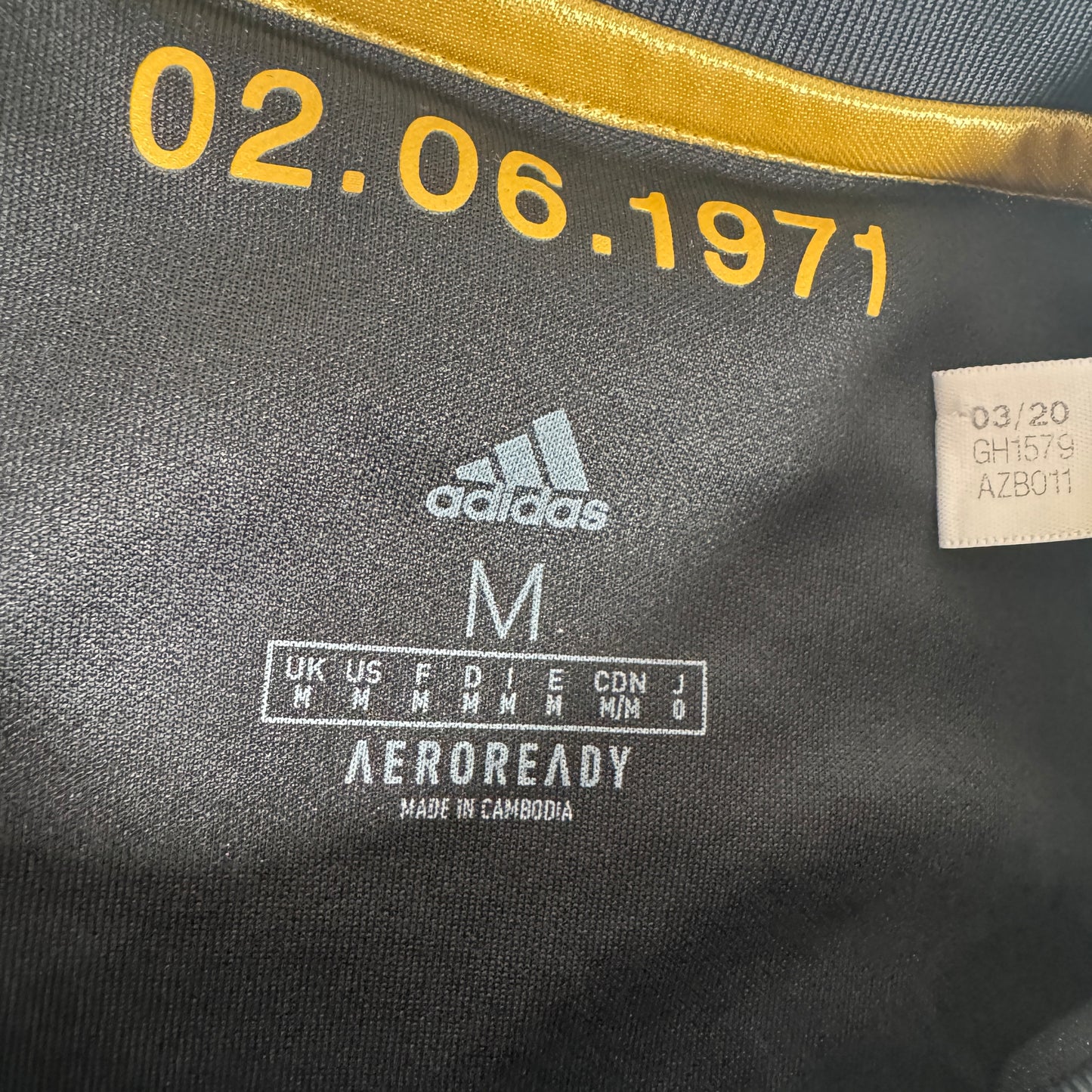 Ajax 2020/2021 Third Football Shirt Medium – Football Shirt Kingdom