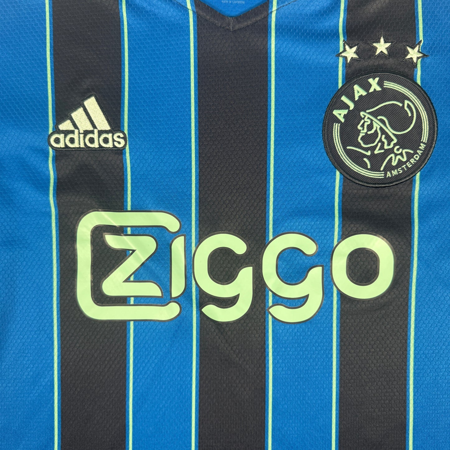 Ajax 2021/2022 Away Football Shirt Medium – Football Shirt Kingdom