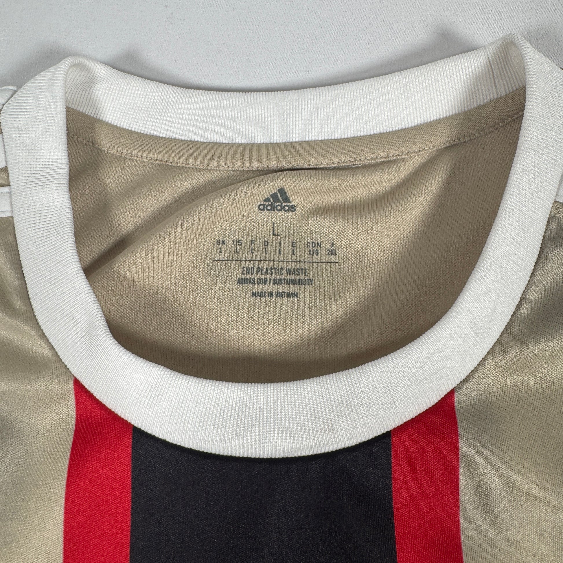 Ajax 2022/2023 Third Daily Paper Football Shirt Large – Football Shirt Kingdom