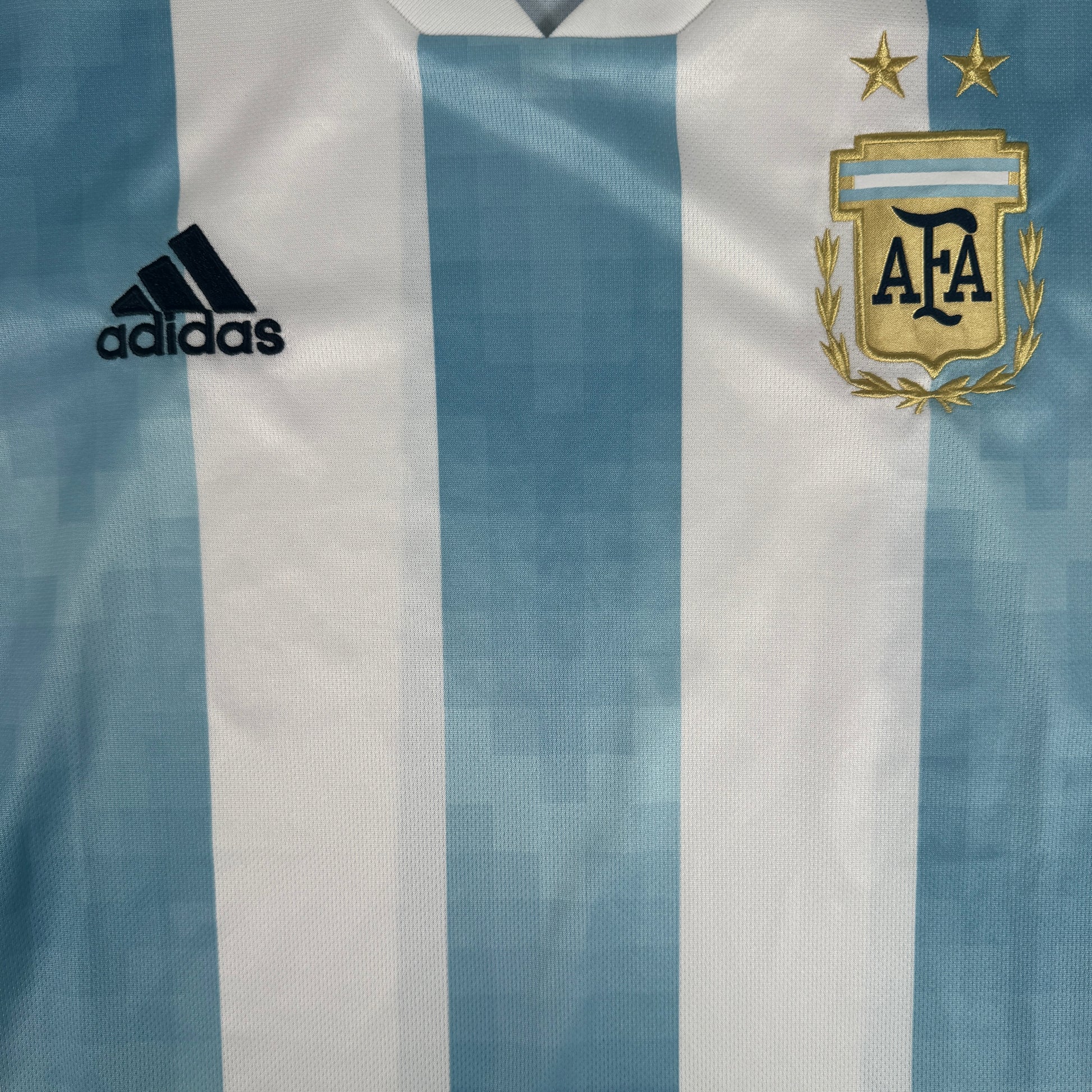 Argentina 2018/2019/2020 Home Football Shirt Medium – Football Shirt Kingdom