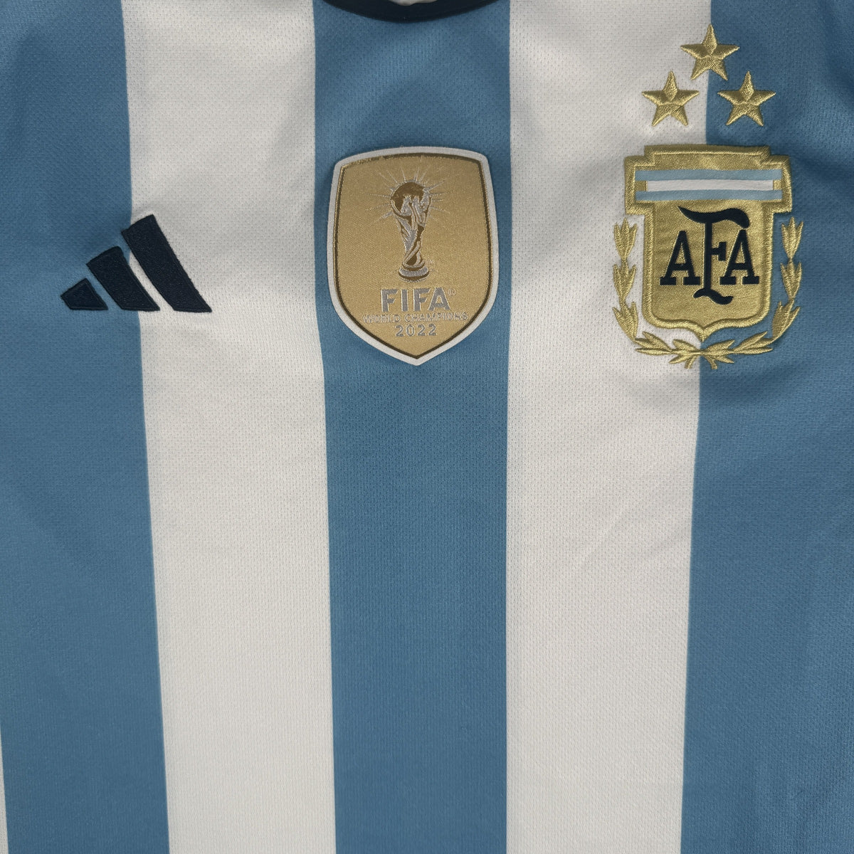 Argentina 2022/2023/2024 Home Football Shirt Medium