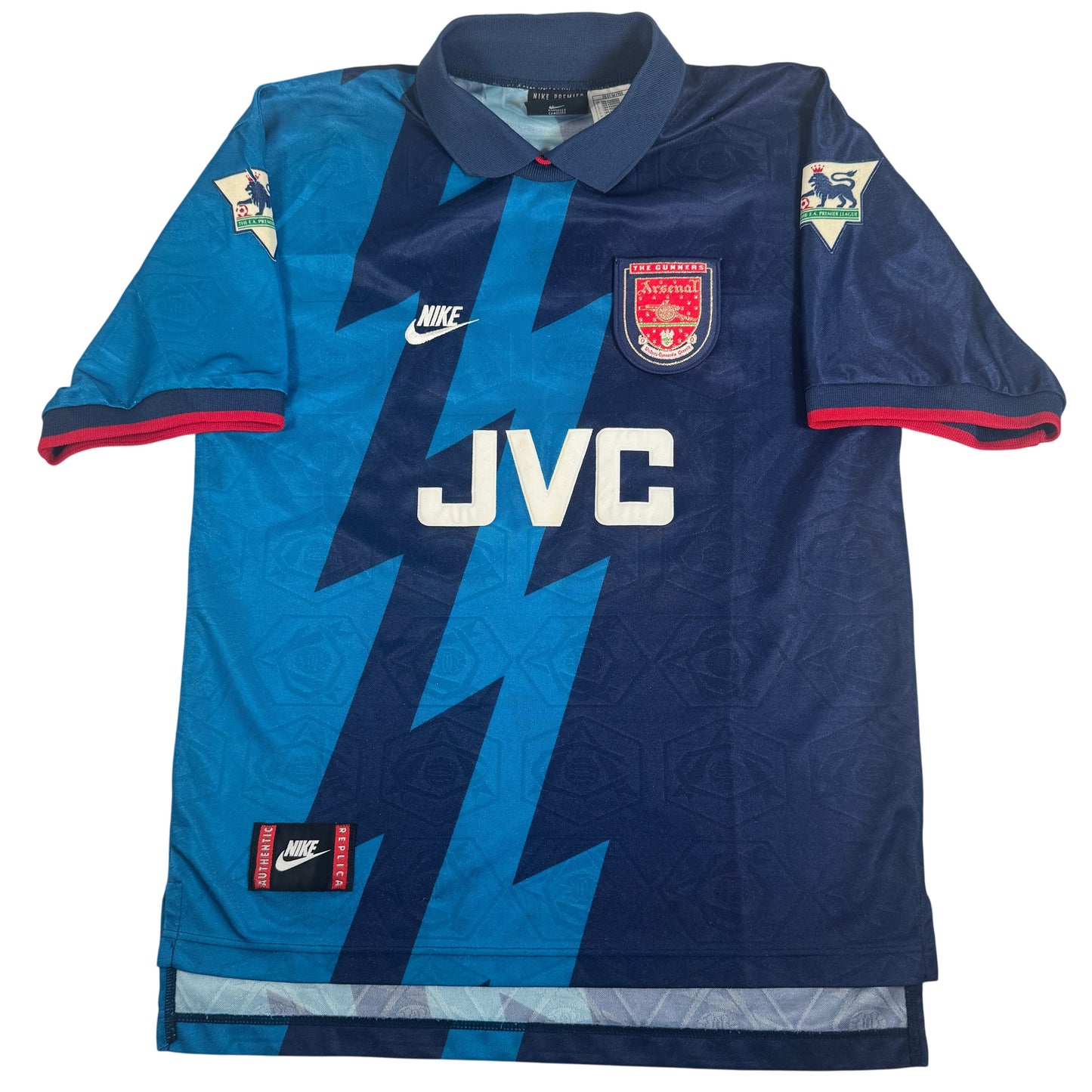 Bergkamp 10 Arsenal 1995/1996 Away Football Shirt Medium