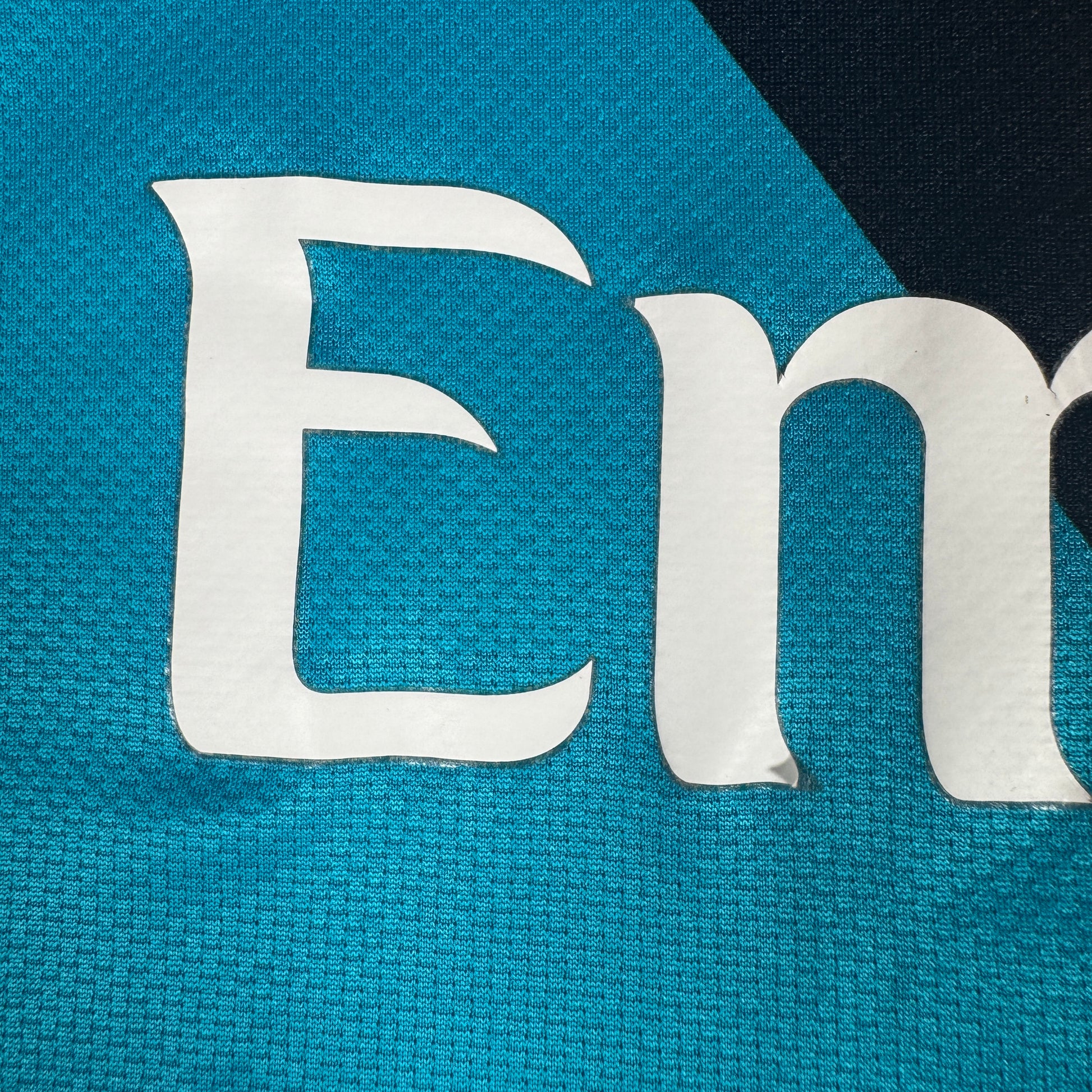 Arsenal 2011/2012 Away Football Shirt Medium – Football Shirt Kingdom