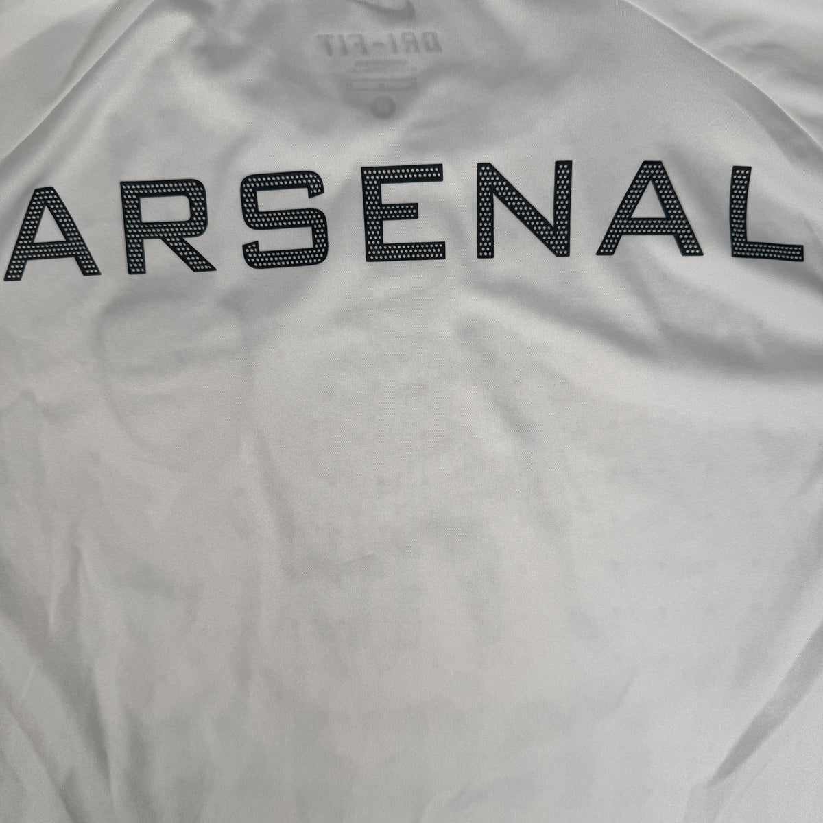 Arsenal 2011/2012 Training Football Shirt Medium
