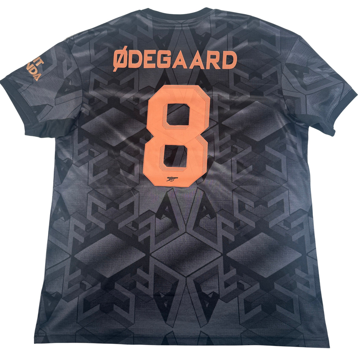 Back of Arsenal 2022/2023 away football shirt, size XL, showing Odegaard 8