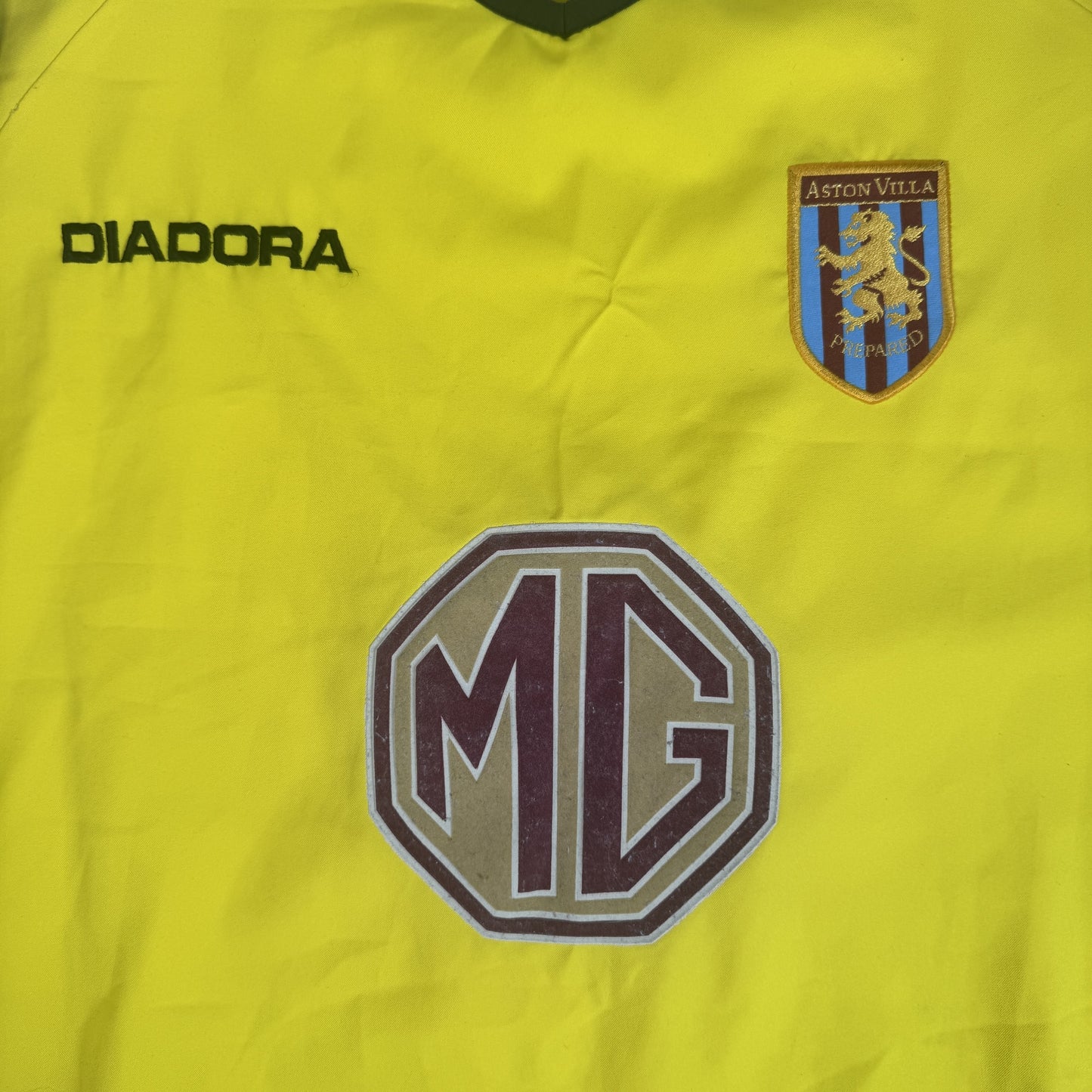 Aston Villa 2003/2004 Away Football Shirt Large