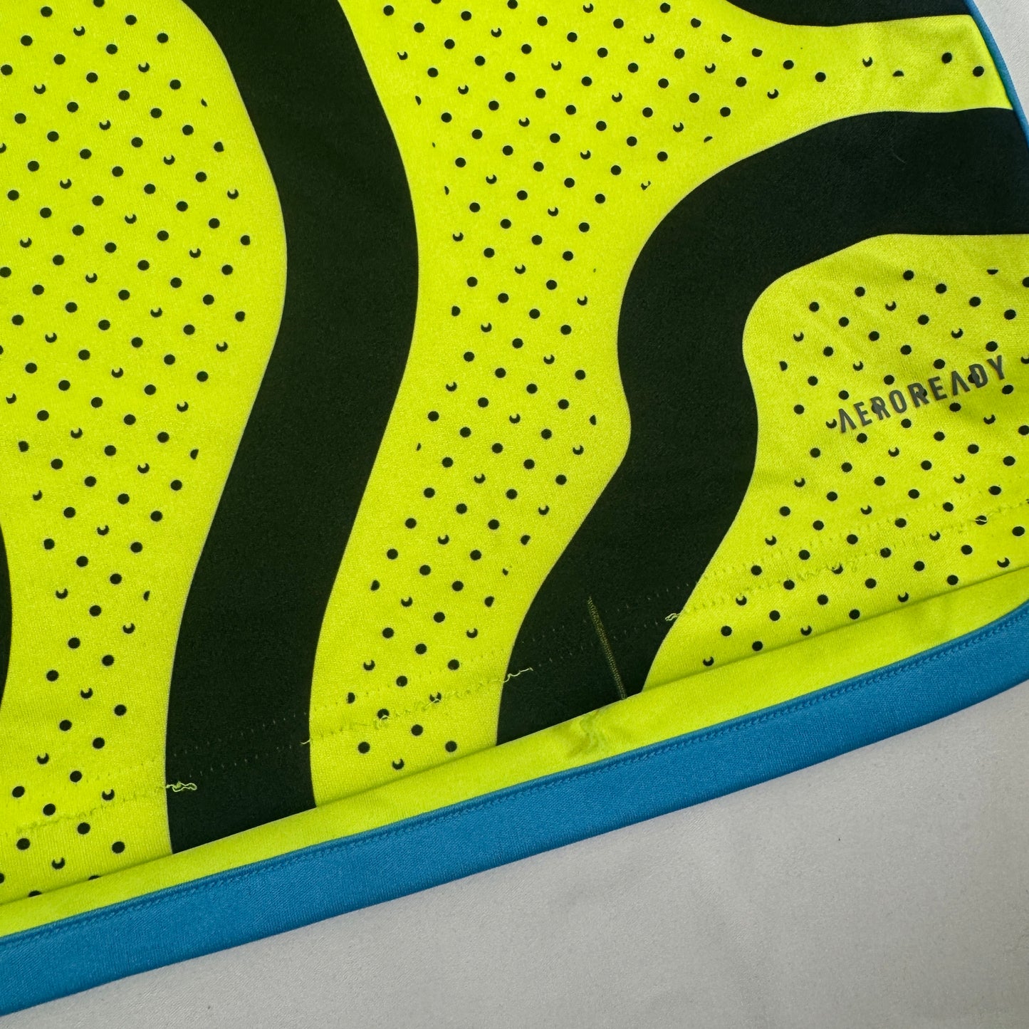 Arsenal 2023/2024 Away Football Shirt Medium – Football Shirt Kingdom