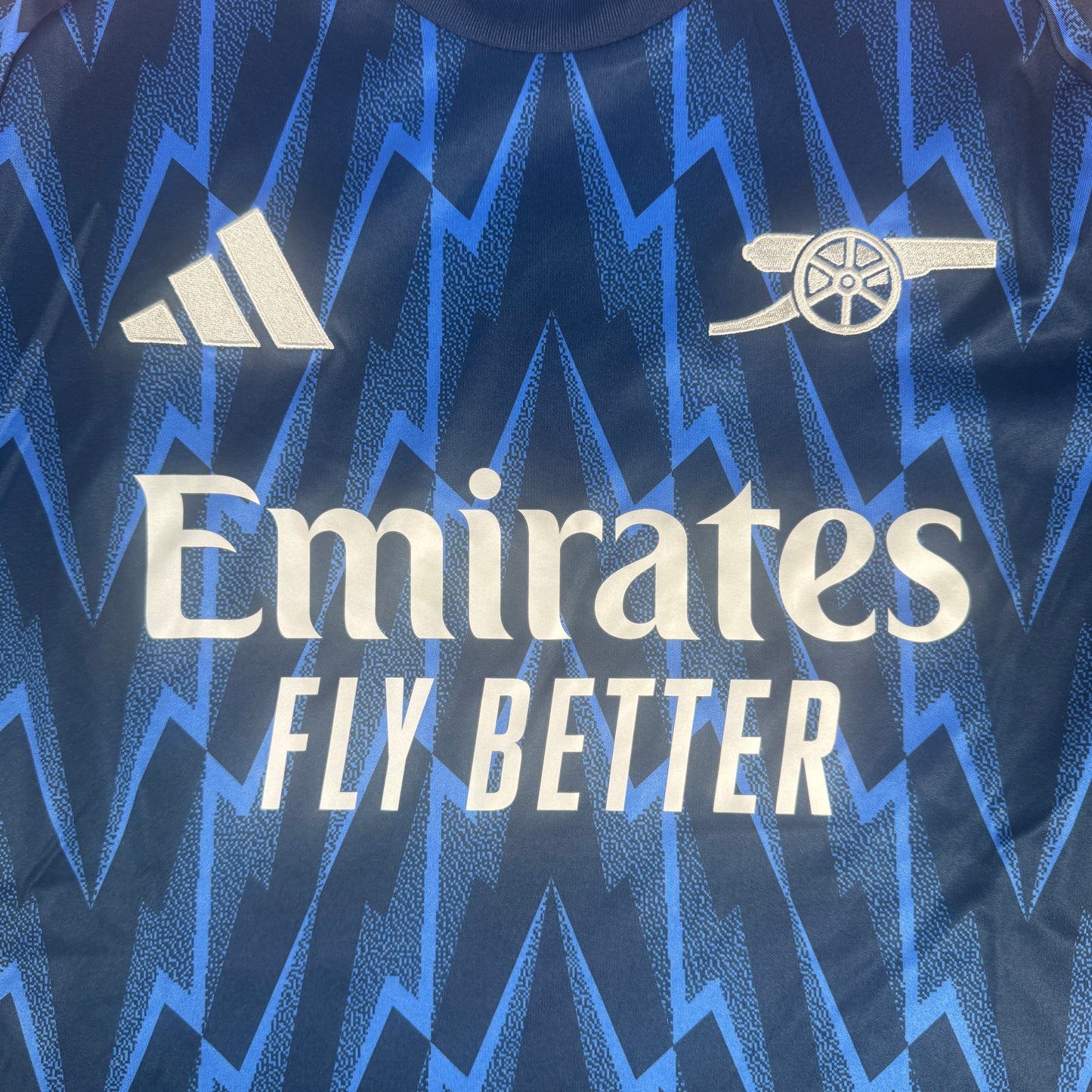 Arsenal 2025/2026 Away Football Shirt Large – Football Shirt Kingdom