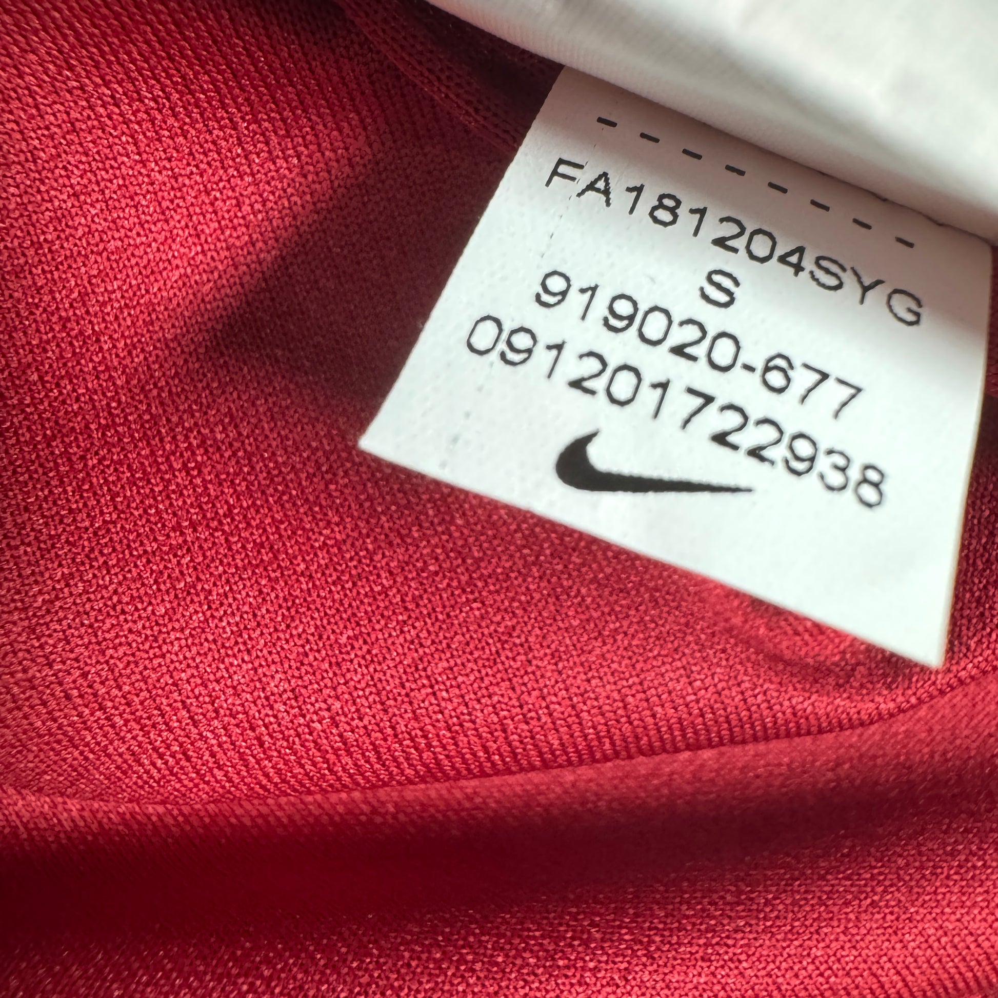 AS Roma 2018/2019 Home Football Shirt Small – Football Shirt Kingdom