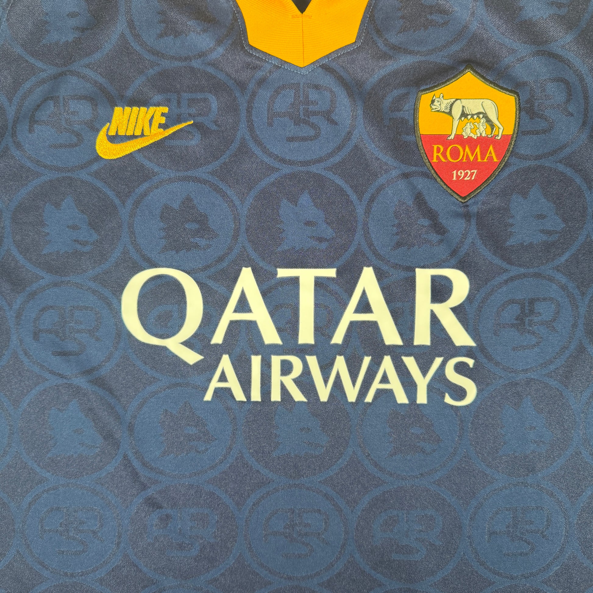 AS Roma 2019/2020 Third Football Shirt XL – Football Shirt Kingdom