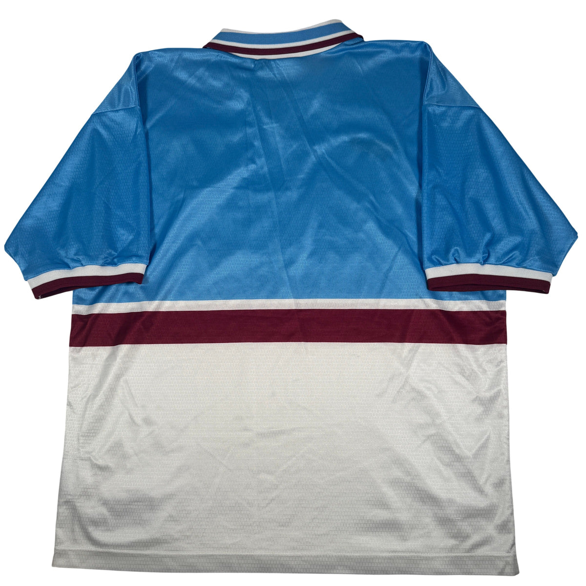 Back of Aston Villa 1997/1998 away football shirt, size XL