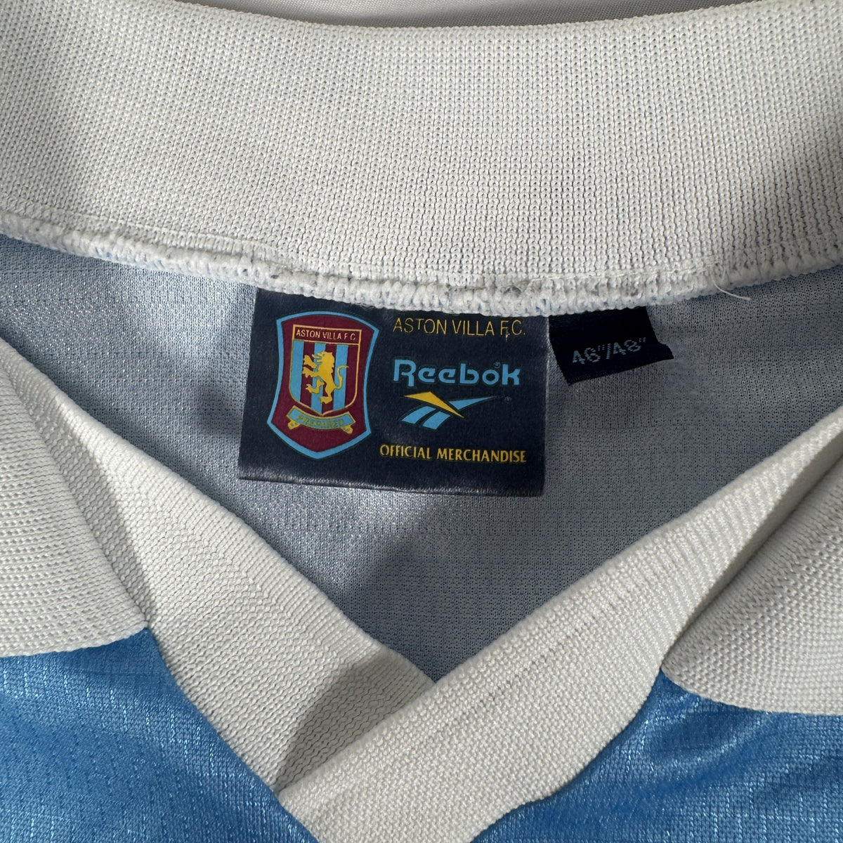 Size label inside Aston Villa 1997/1998 away football shirt, size XL