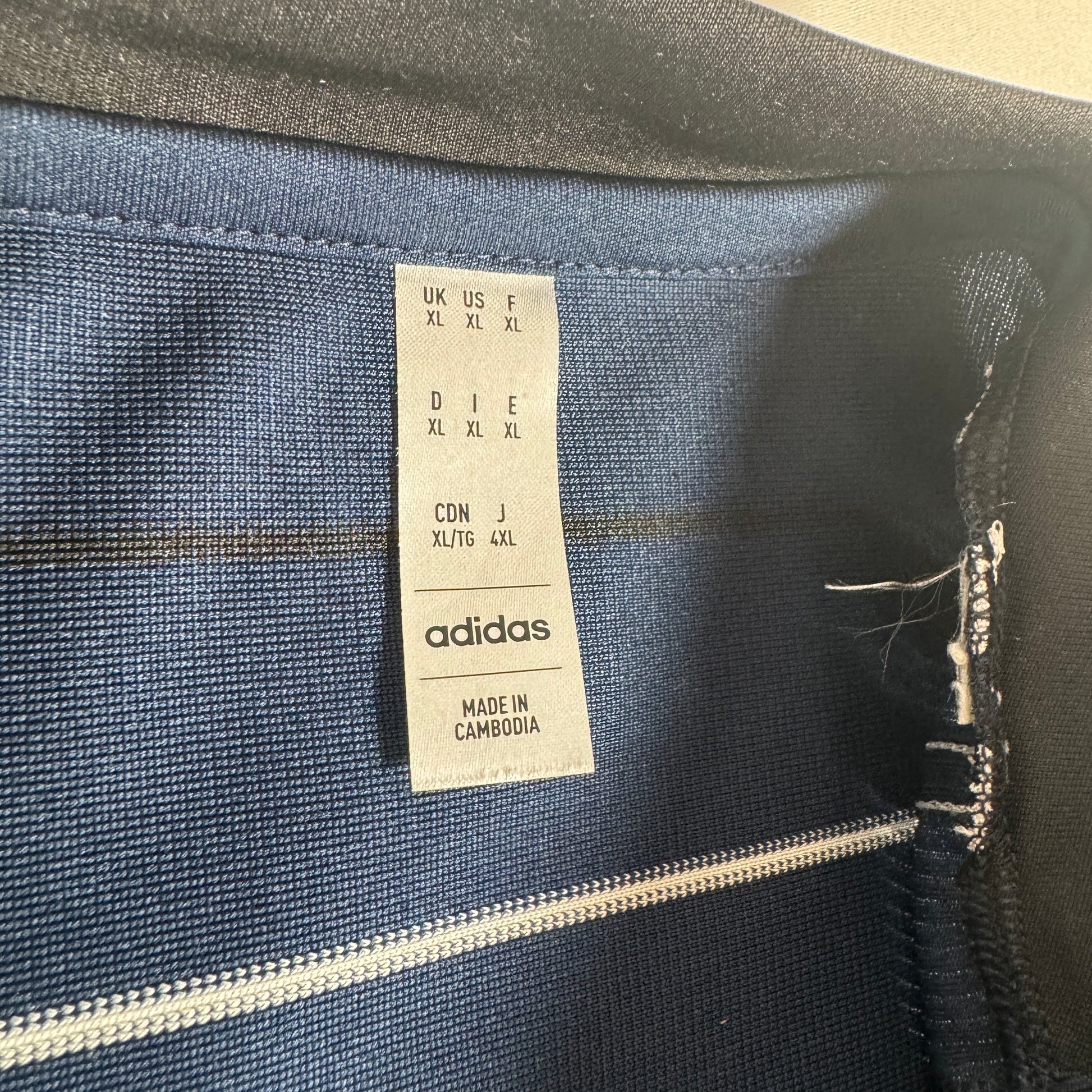 Aston Villa 2024/2025 Third Football Shirt XL – Football Shirt Kingdom