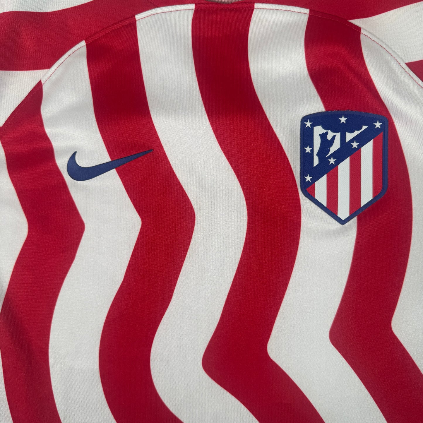 Atletico Madrid 2022/2023 Home Football Shirt Large – Football Shirt Kingdom