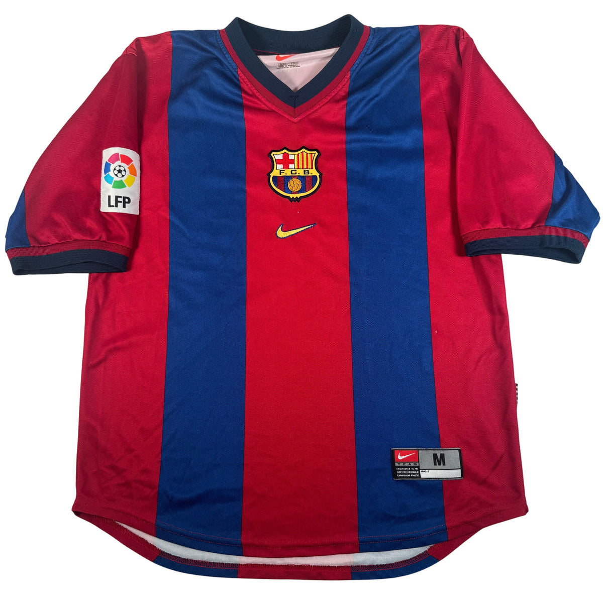 Front of Barcelona 1998/1999 home football shirt, size Medium