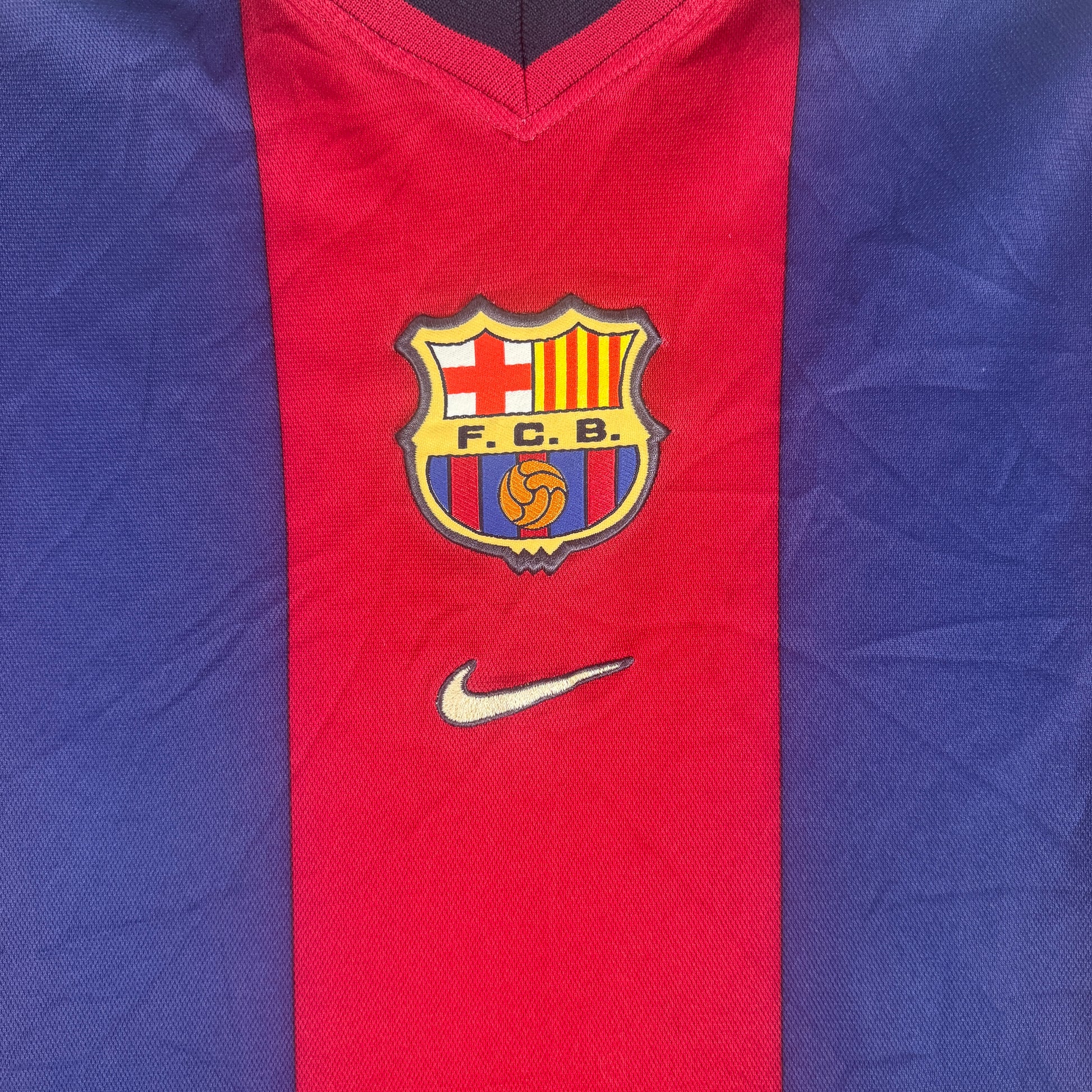Barcelona 1998/1999 Home Football Shirt Small – Football Shirt Kingdom