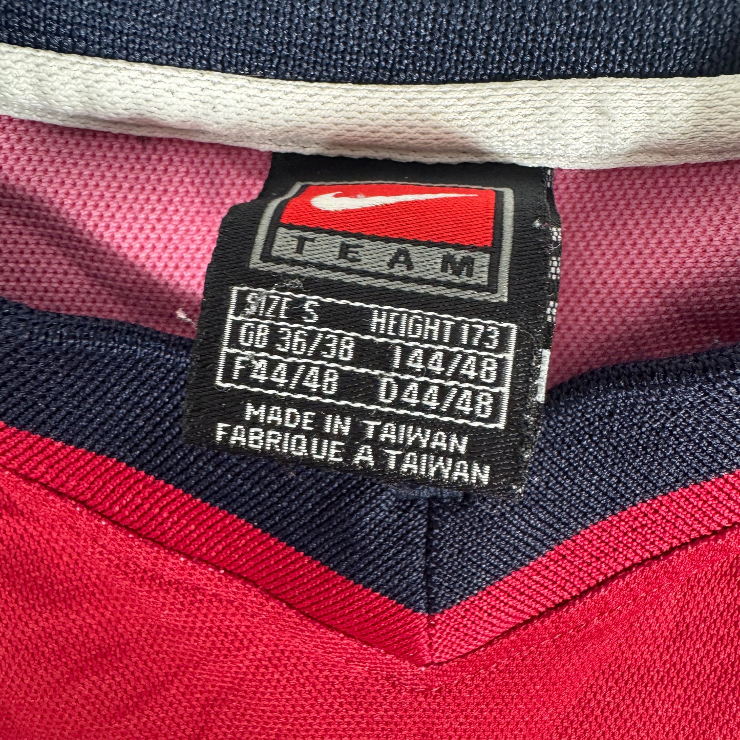 Barcelona 1998/1999 Home Football Shirt Small – Football Shirt Kingdom