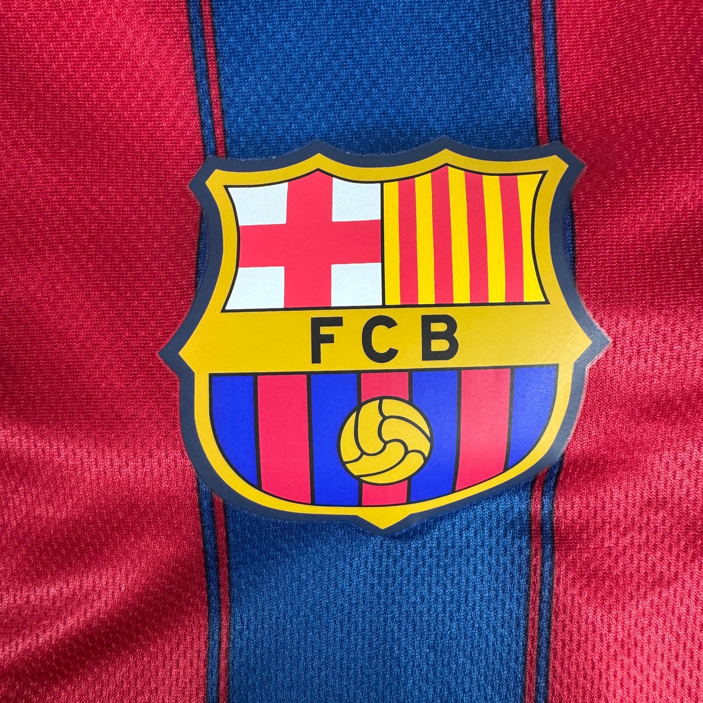 Barcelona 2009/2010 Home Basic Football Shirt Large – Football Shirt Kingdom