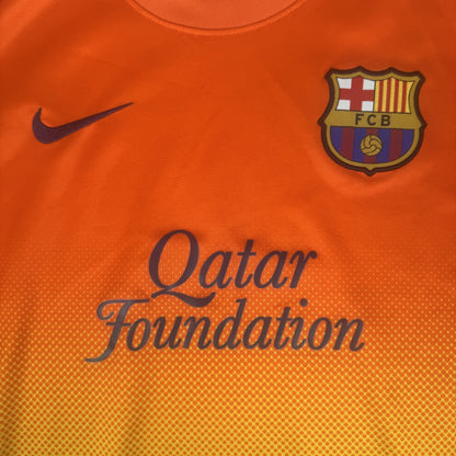 Barcelona 2012/2013 Away Football Shirt Large — front close-up
