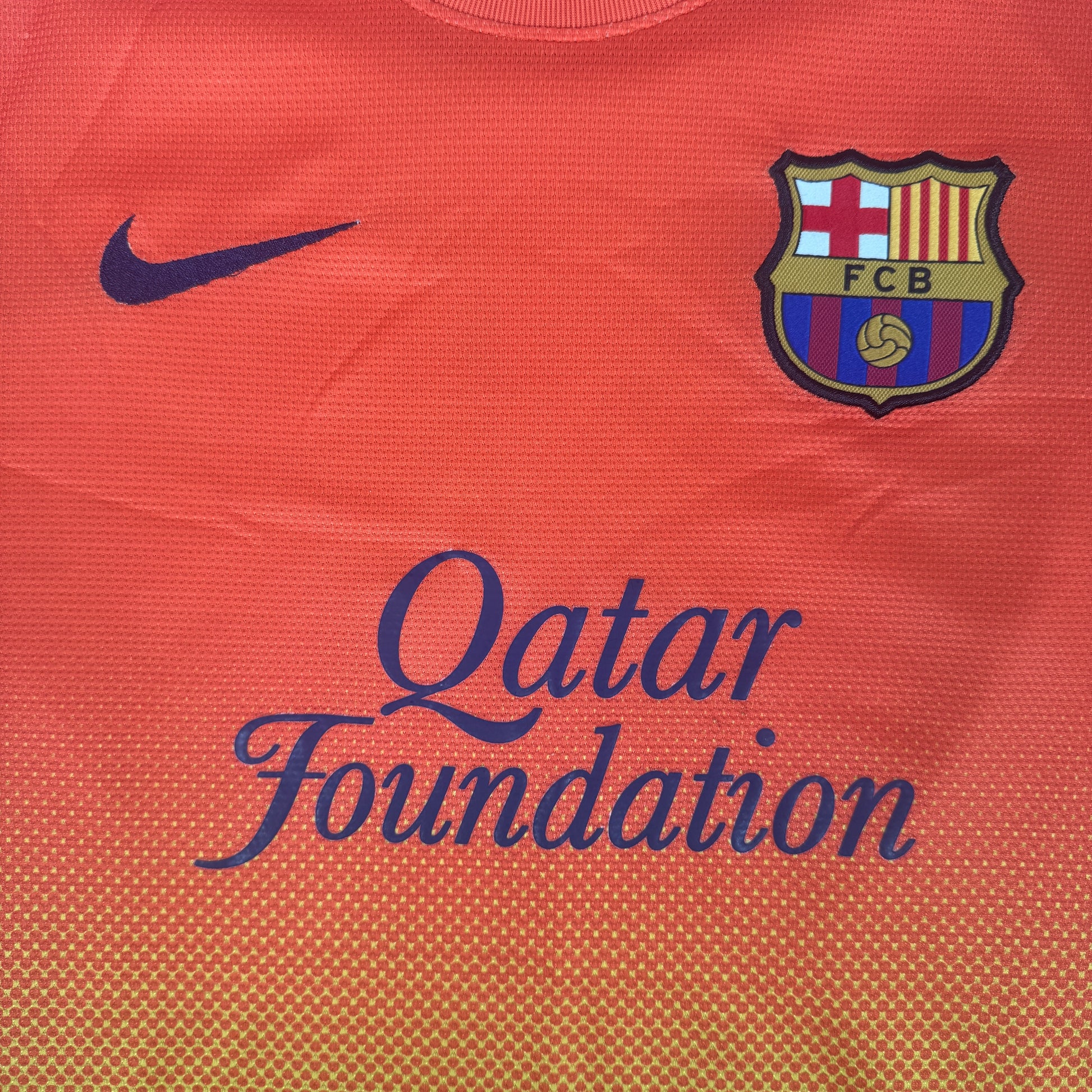 Barcelona 2012/2013 Away Football Shirt Small – Football Shirt Kingdom
