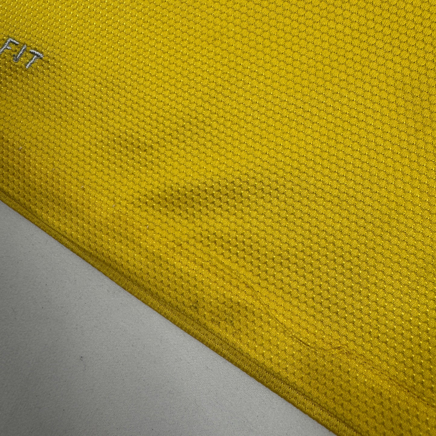 Barcelona 2012/2013 Away Football Shirt Small – Football Shirt Kingdom