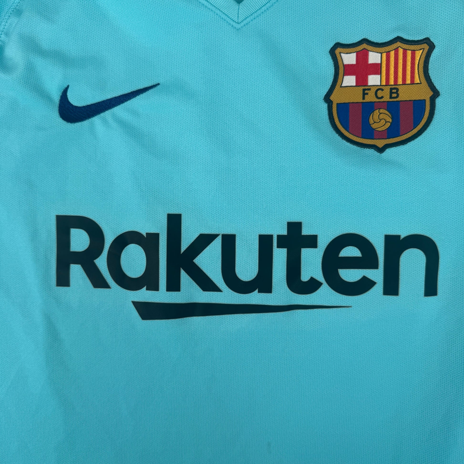 Barcelona 2017/2018 Away Long Sleeve Football Shirt Small – Football Shirt Kingdom