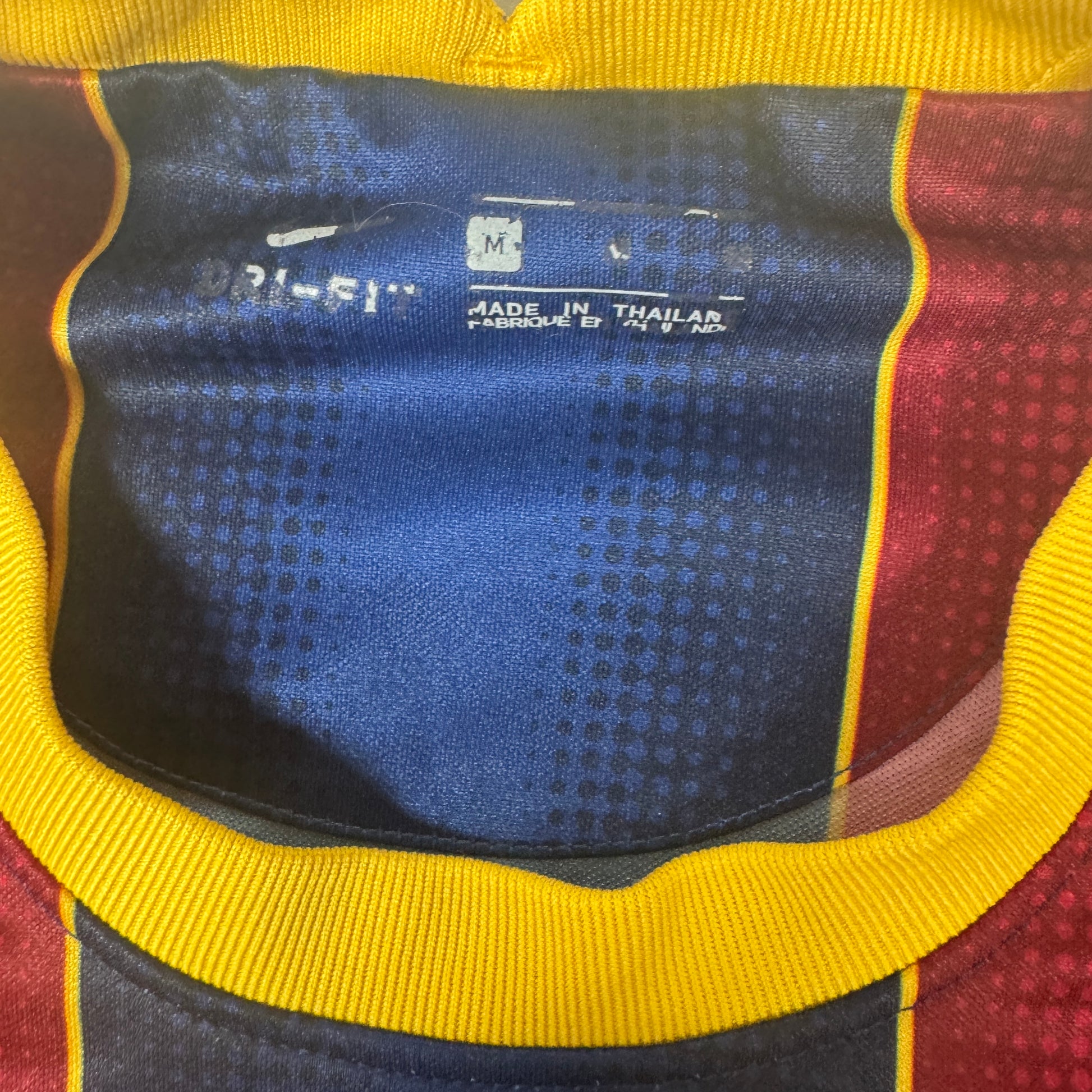 MESSI 10 Barcelona 2020/2021 Home Football Shirt Medium – Football Shirt Kingdom