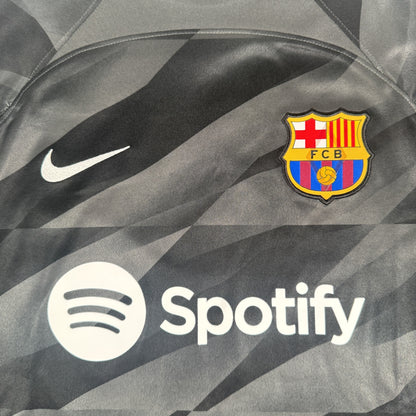 Close-up of Barcelona 2023/2024 goalkeeper football shirt, size Large