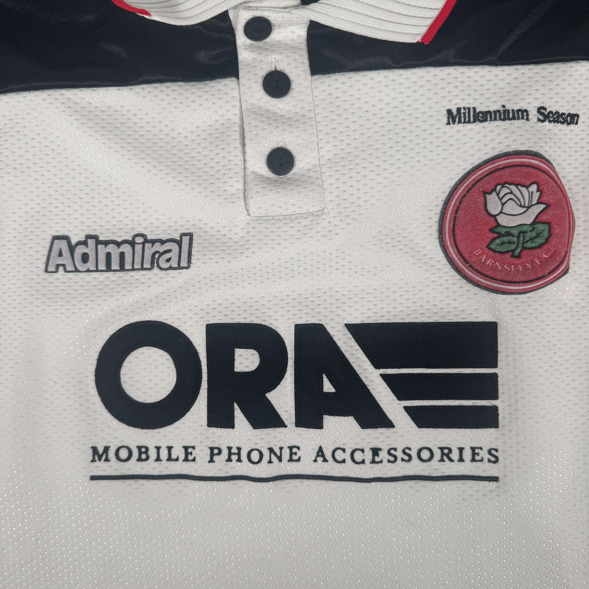 Barnsley FC 1999/2000 Away Millennium Football Shirt Small – Football Shirt Kingdom
