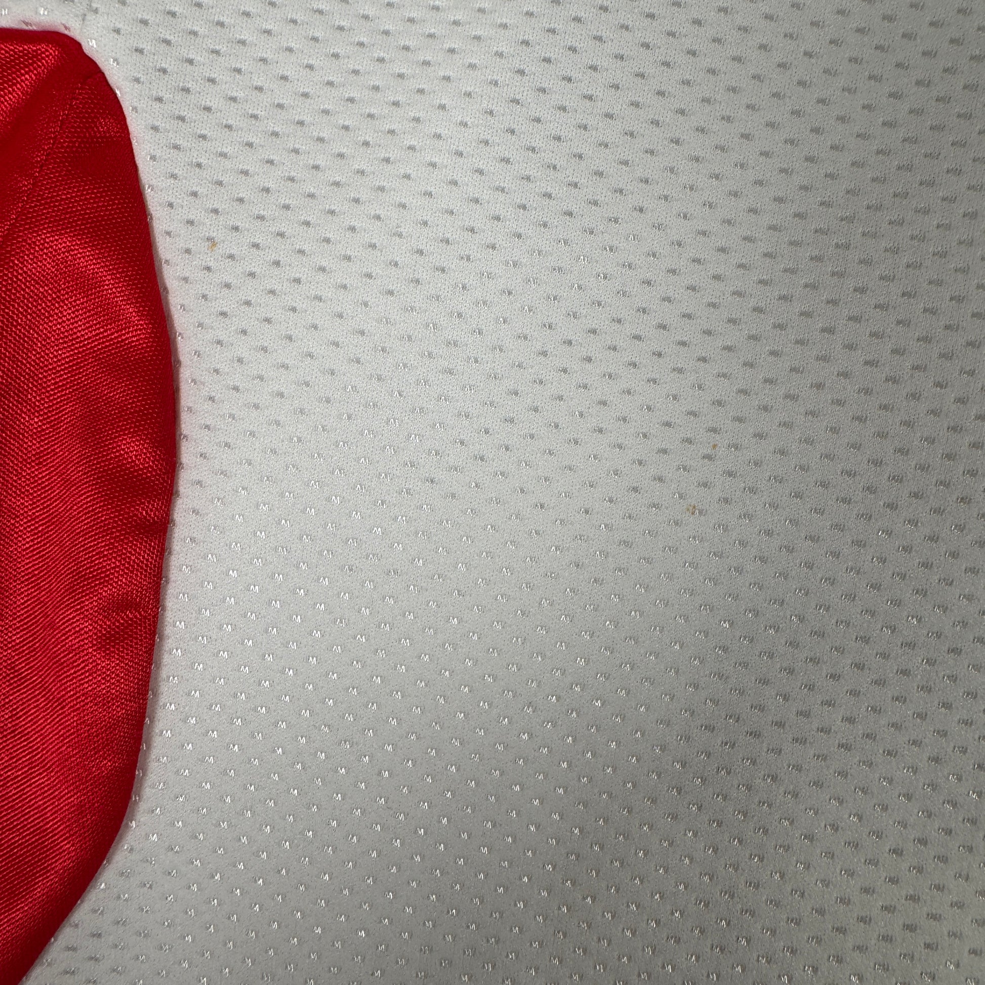 Barnsley FC 1999/2000 Away Millennium Football Shirt Small – Football Shirt Kingdom